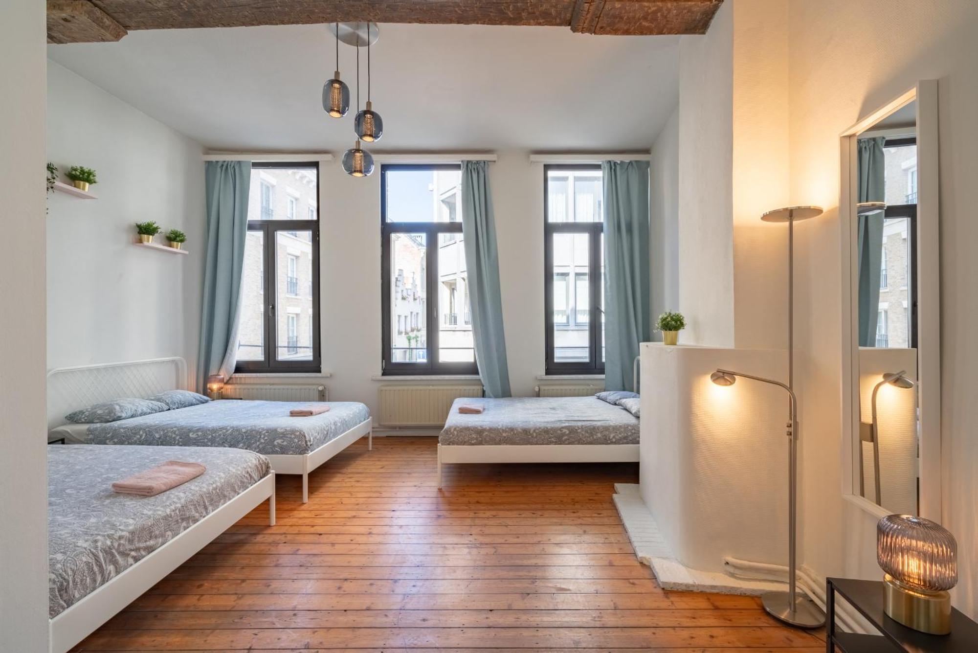 Authentic Apartments In The Center Of Antwerpen Eksteriør bilde