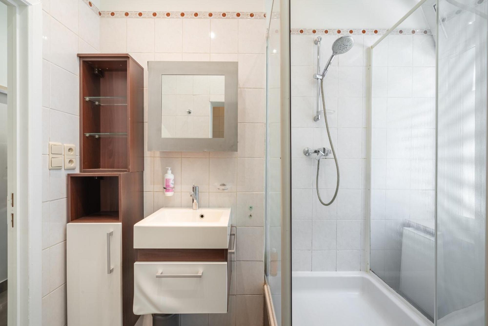 Authentic Apartments In The Center Of Antwerpen Eksteriør bilde